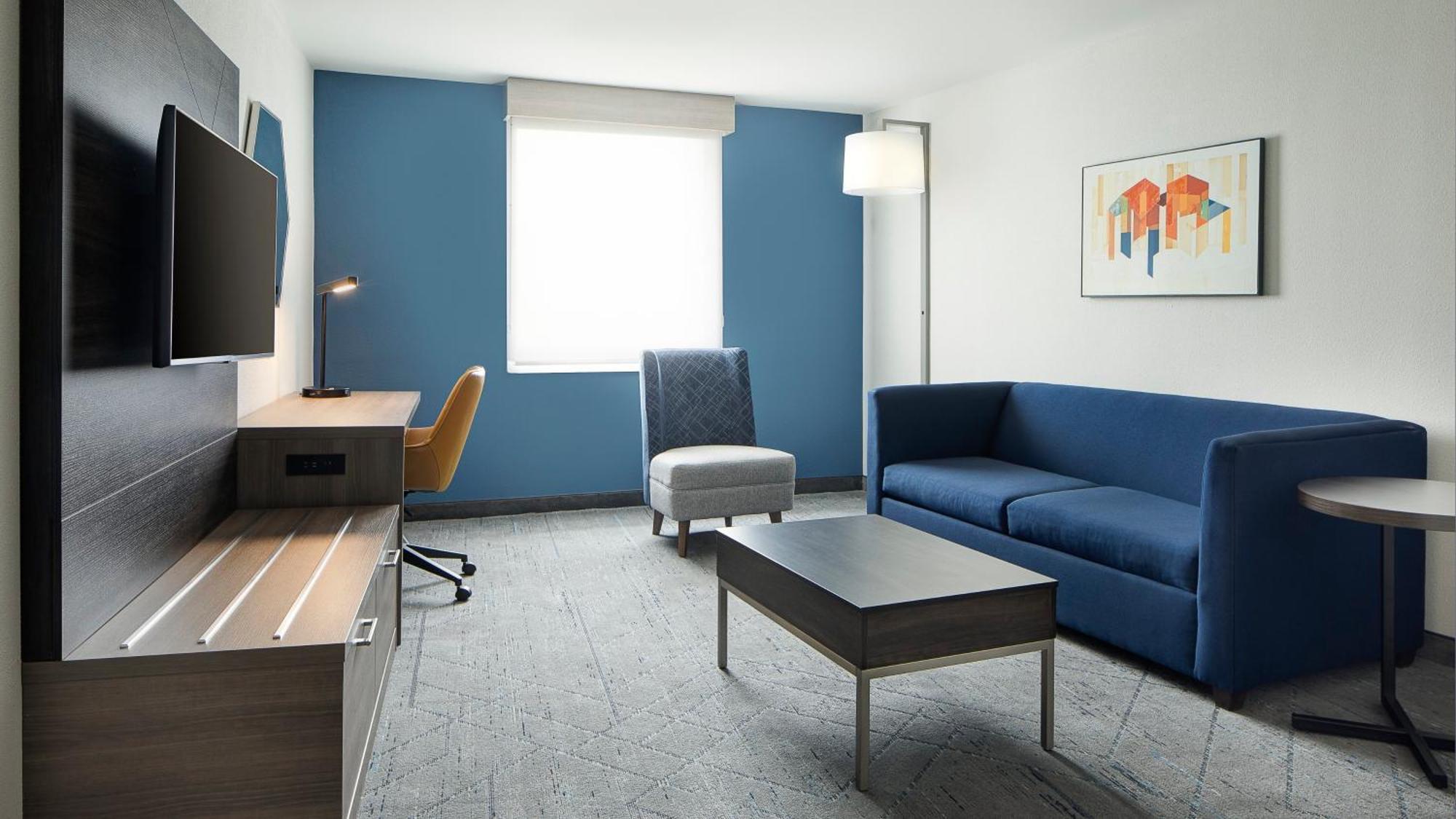 Express Market Center By Ihg Dallas